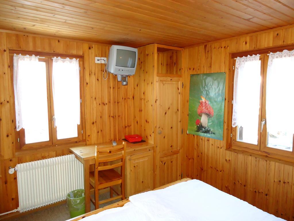 Hotel Mont-Noble Nax Oda fotoğraf